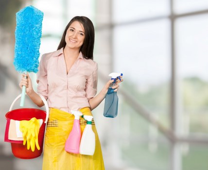 Local Greenwich window cleaning service restoring clear, streak-free glass